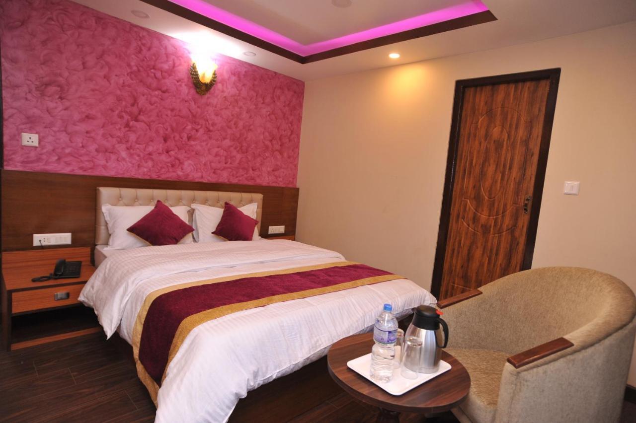 Hotel Arati Kathmandu Luaran gambar