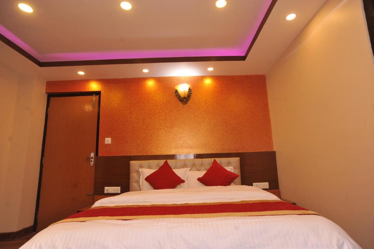 Hotel Arati Kathmandu Luaran gambar